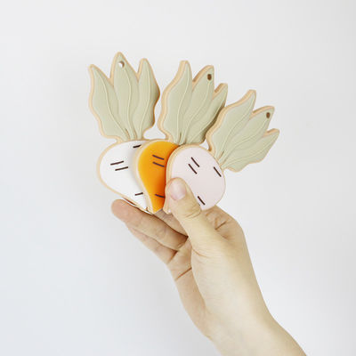 عضاضة سيليكون مخصصة من Sheep Bunny خالية من مادة BPA للأطفال حديثي الولادة
