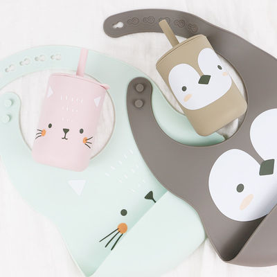 OEM Baby Feeding Bib - قطعة واحدة في كيس متعدد الأجزاء للأطفال الرضع والأطفال الرضع الذين يطعمون سيلكون بيب