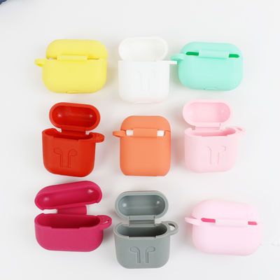 غلاف شاحن اللاسلكي المخصص من السائل الناعم الخالي من BPA لـ Airpod Pro 2 لـ Airpod 3 2025